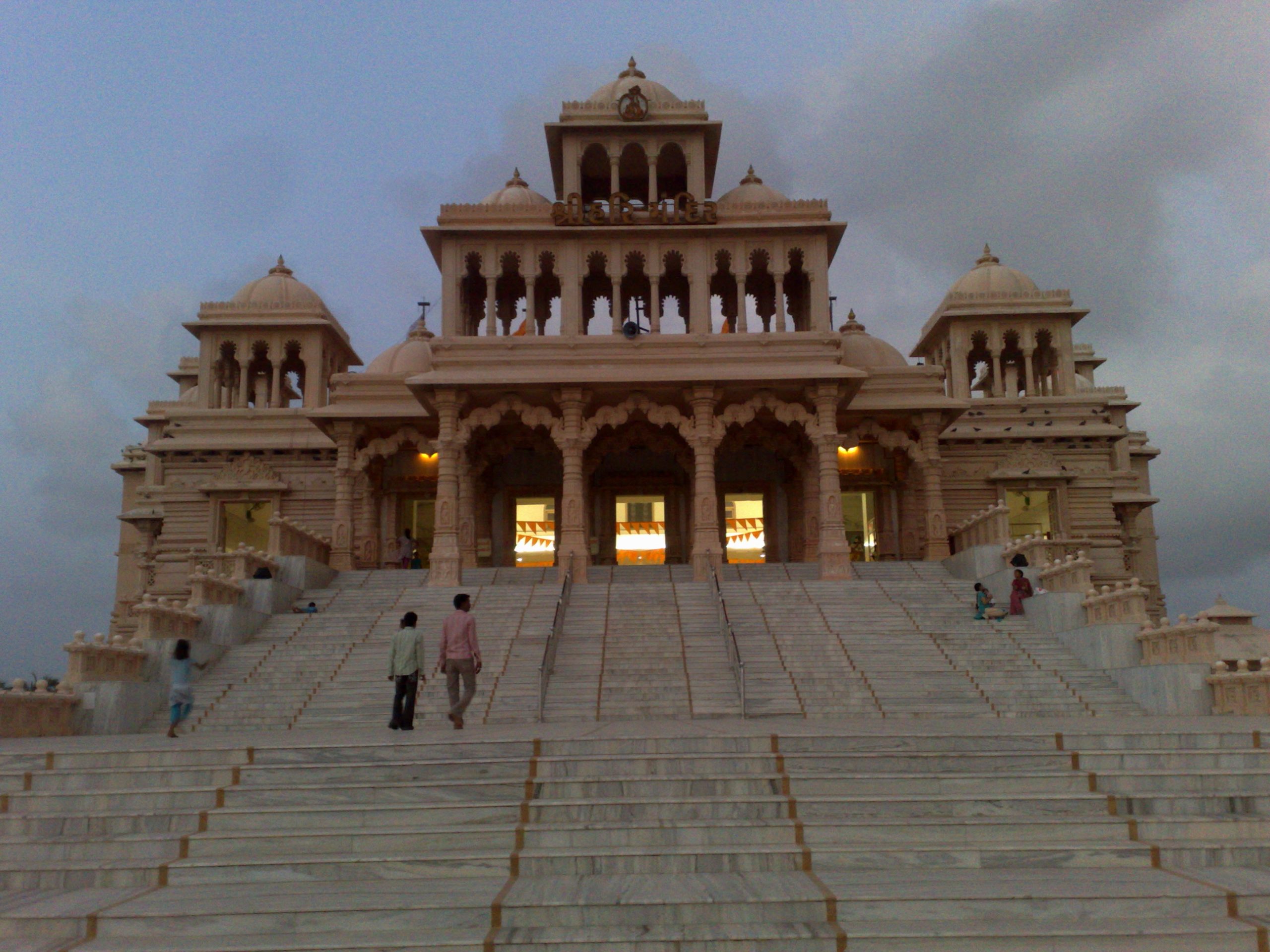 Relax and Rejuvenate: Beaches of Porbandar